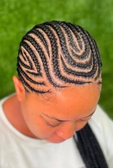 Braids work 4 at Aïcha Beauty Bar